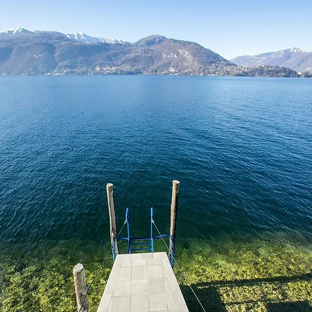 Fronte Lago * Lierna